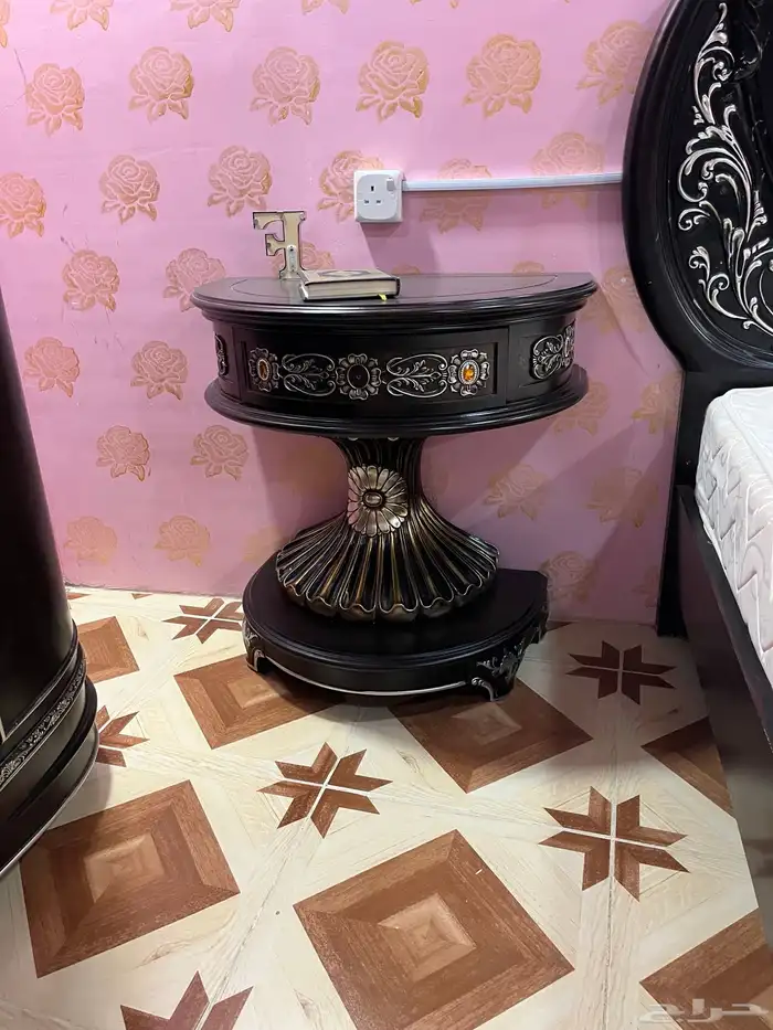 غرفه نوم كامله للبيع 3
