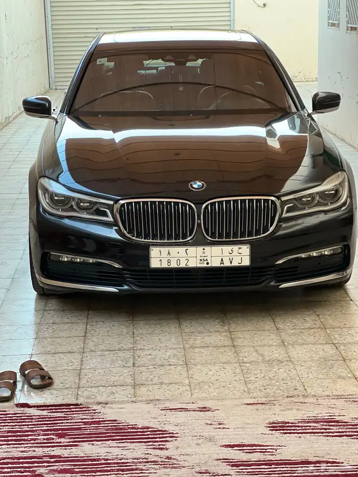 بي ام دبليو 2017 فل كامل 730 LI نظيف جدا مصين جاهز للاستخدام 7