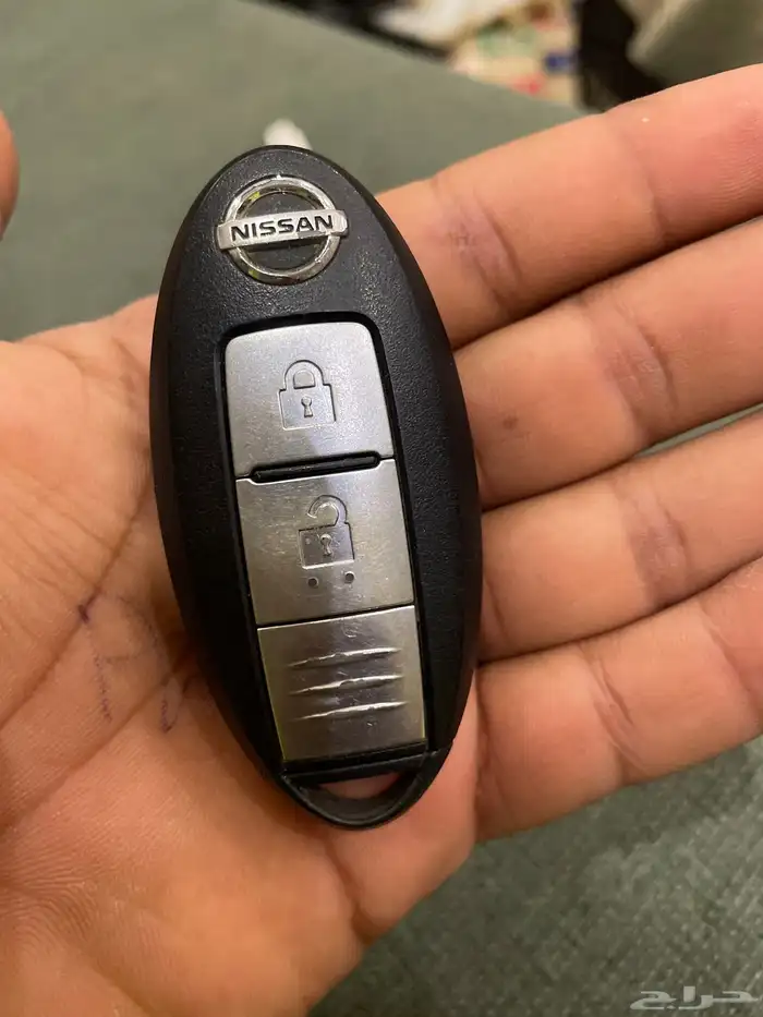 مفتاح نيسان للبيع 200 او لاعلى سومه 0