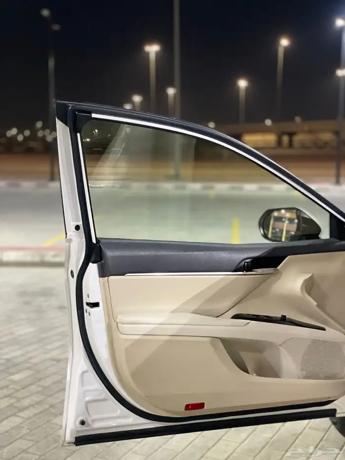 (تم البيع)كامري-2022-سعودي-عداد68 16