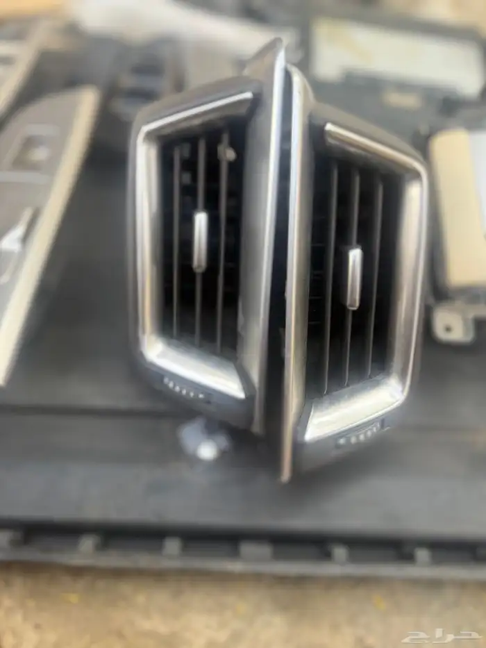 قطع غيار لاندكروزر 2018 12