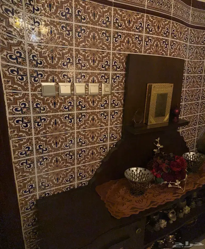 مجلس مغربي فخم متكامل شبه جديد 1