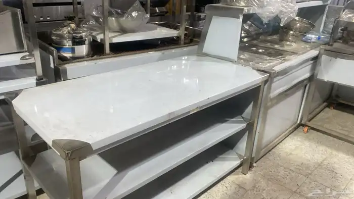 تفصيل طاولات ستيل 5