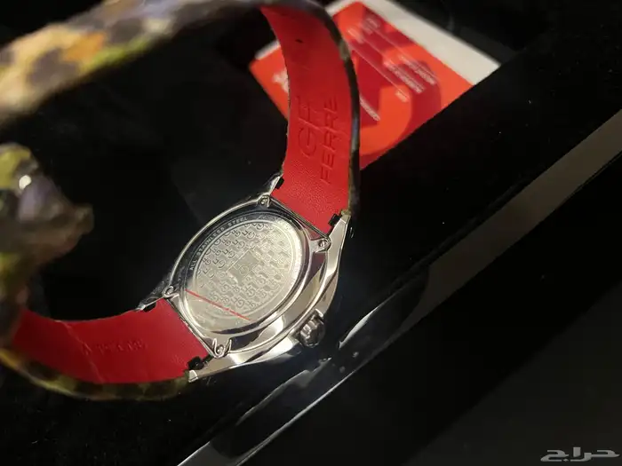 ساعة الماس جديدة بسعر خورافي 2