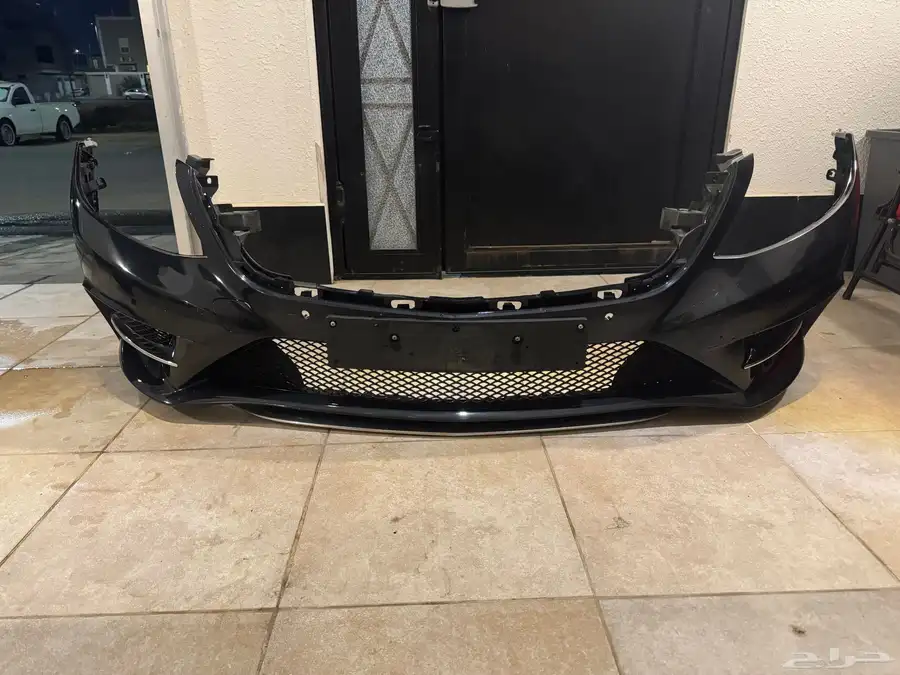 صدام امامي مرسيدس وكاله s class 0