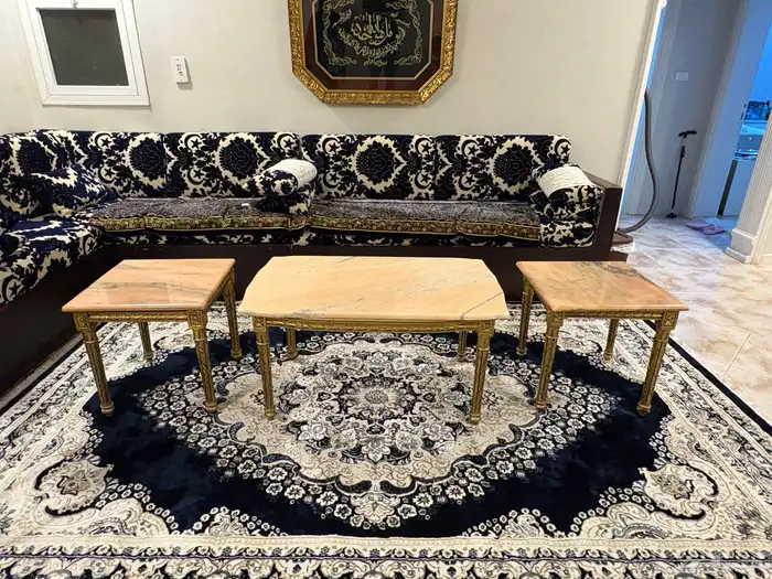 للبيع طاولات رخام روز 0