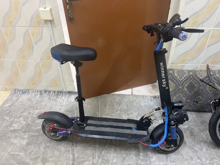 سكوتر الوحش ما يعني من شيء 0