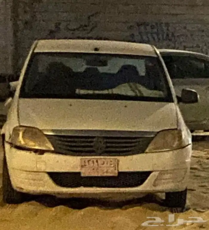 للبيع سيارة رينو لوغان 0