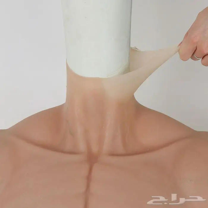 لبس بدلة العضلات بتفاصيل عالية الدقة 4