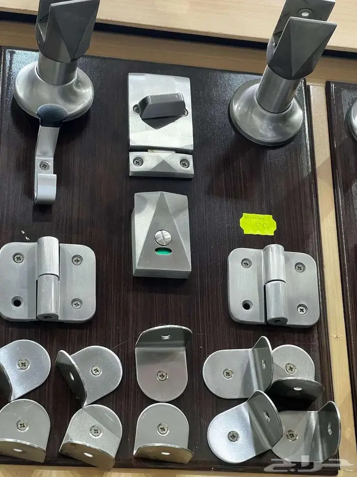 ديكور بديل الخشب وقواطع حمامات 12