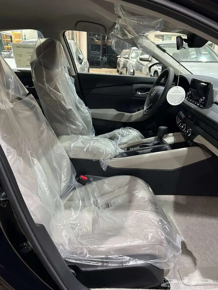 عرض خاص هوندا أكورد LX موديل 2025 سعودى بطاقه جمركيه . 9