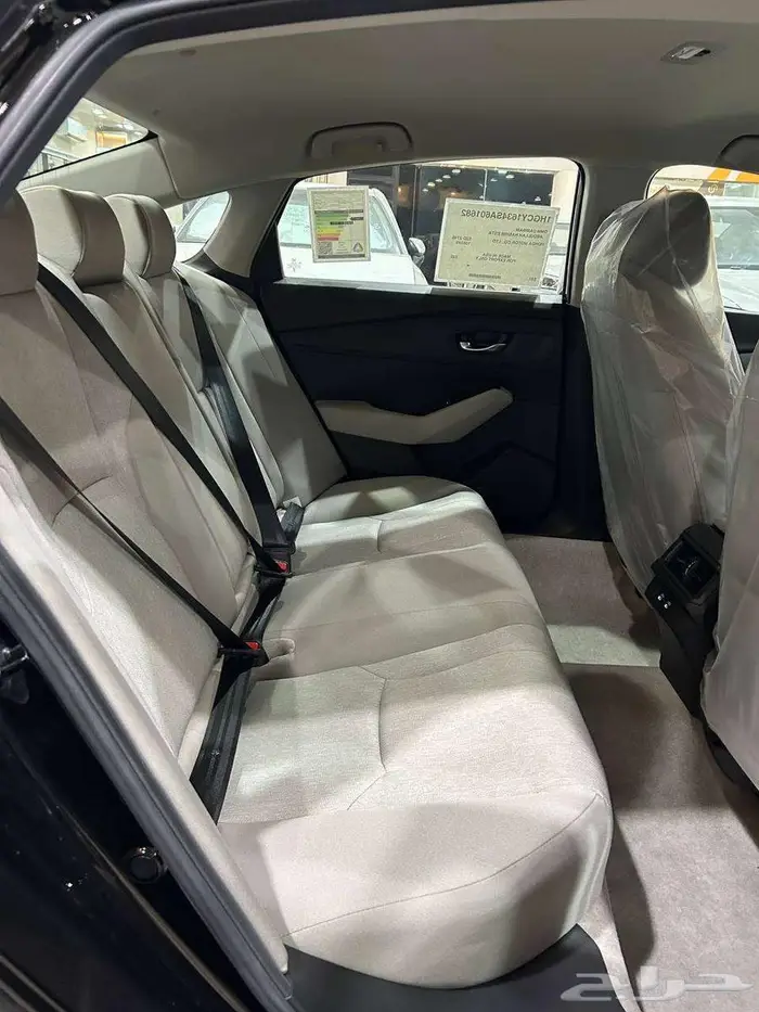 عرض خاص هوندا أكورد LX موديل 2025 سعودى بطاقه جمركيه . 5