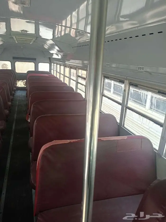 باصات انترناشونال 2010 ديزل مكيف 55 راكب International Bus 9