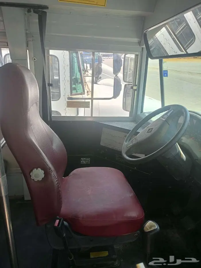 باصات انترناشونال 2010 ديزل مكيف 55 راكب International Bus 11