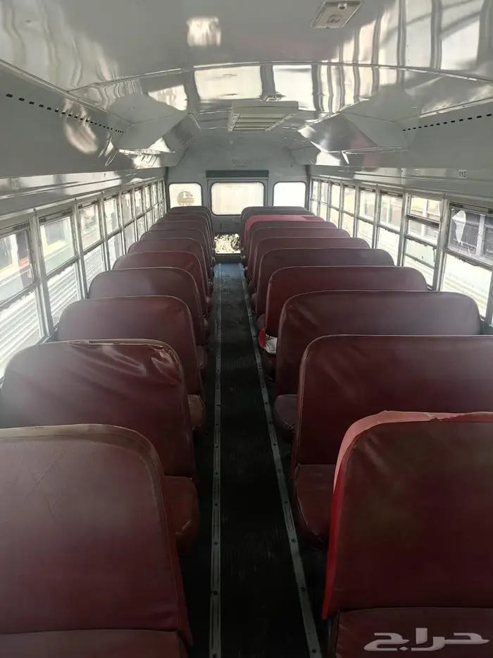 باصات انترناشونال 2010 ديزل مكيف 55 راكب International Buses 4