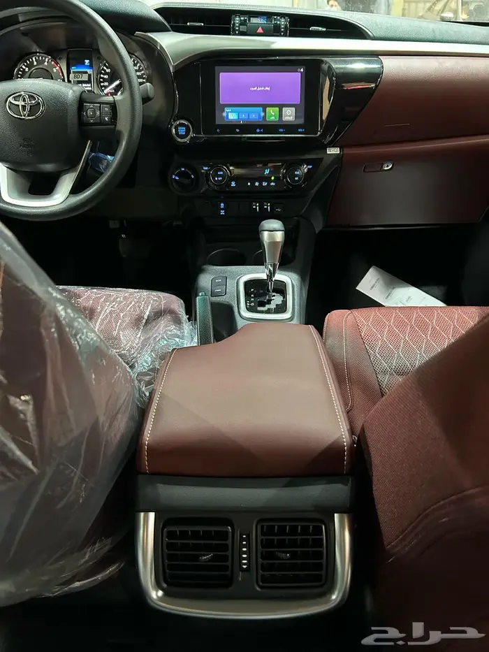 هايلوكس غمارتين S-GLX دبل اتوماتيك 2.4 ديزل 2025 سعودي 9