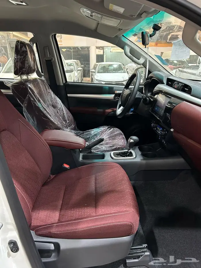 هايلوكس غمارتين S-GLX دبل اتوماتيك 2.4 ديزل 2025 سعودي 5