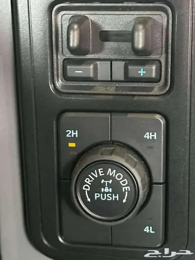 فورد F150 XLT موديل 2024 6 سلندر اسود 23
