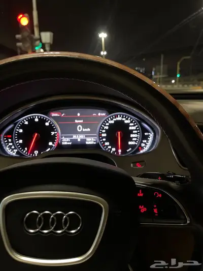 للبيع اودي A8 موديل 2011 4