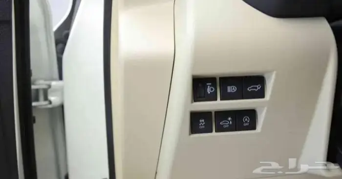 لاندكروز GXR_S بنزين 2025 (افضل تقسيط ) 9