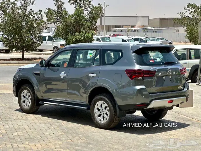 نيسان اكستيرا نص فل دبل وبدون دبل كاش وتقسيط 25