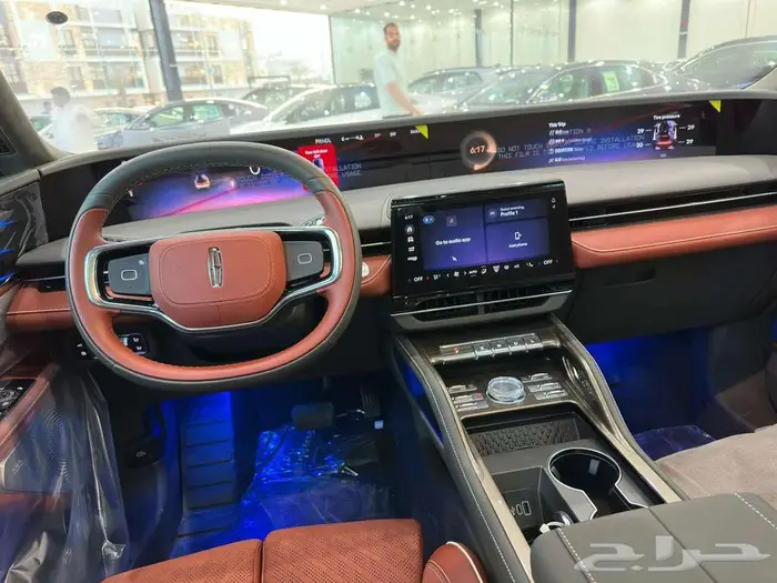 لينكولن نوتيلس 2024 رئاسي ضمان الناغي صيانة مجاني256450ريال 12