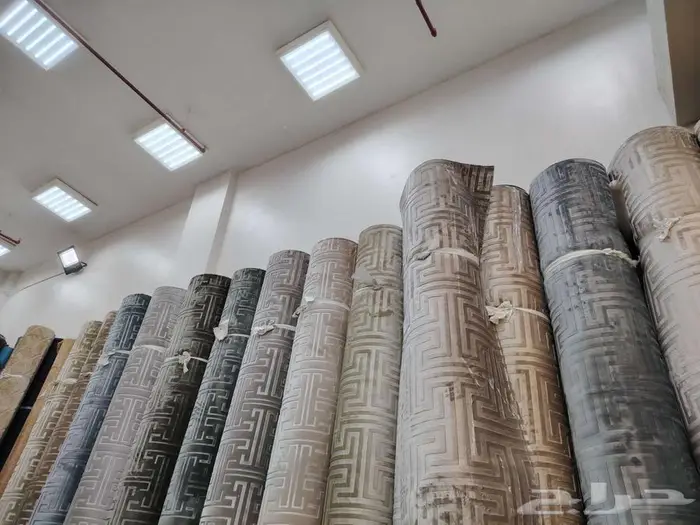 يوجد لدينا جميع انواع الموكيت التركي والحرير 11