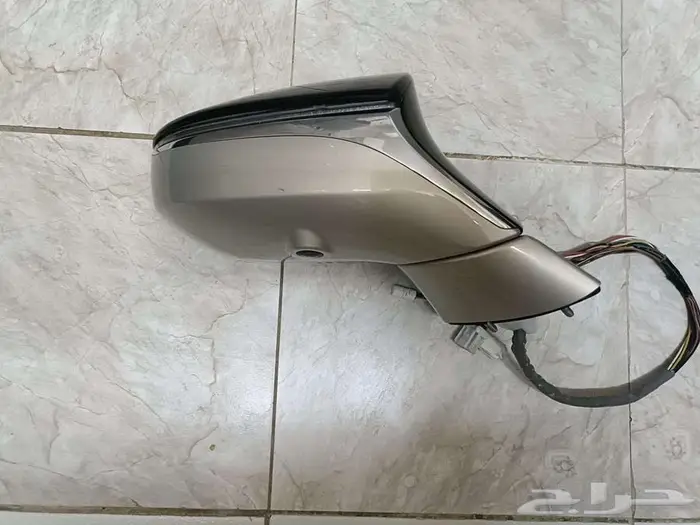 مرايه لكزس Esمن موديل 2019الى2024 9