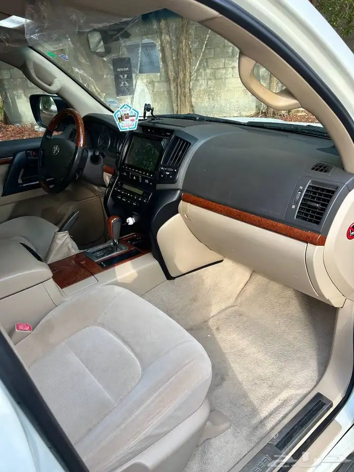 جيب للبيع 2013 24