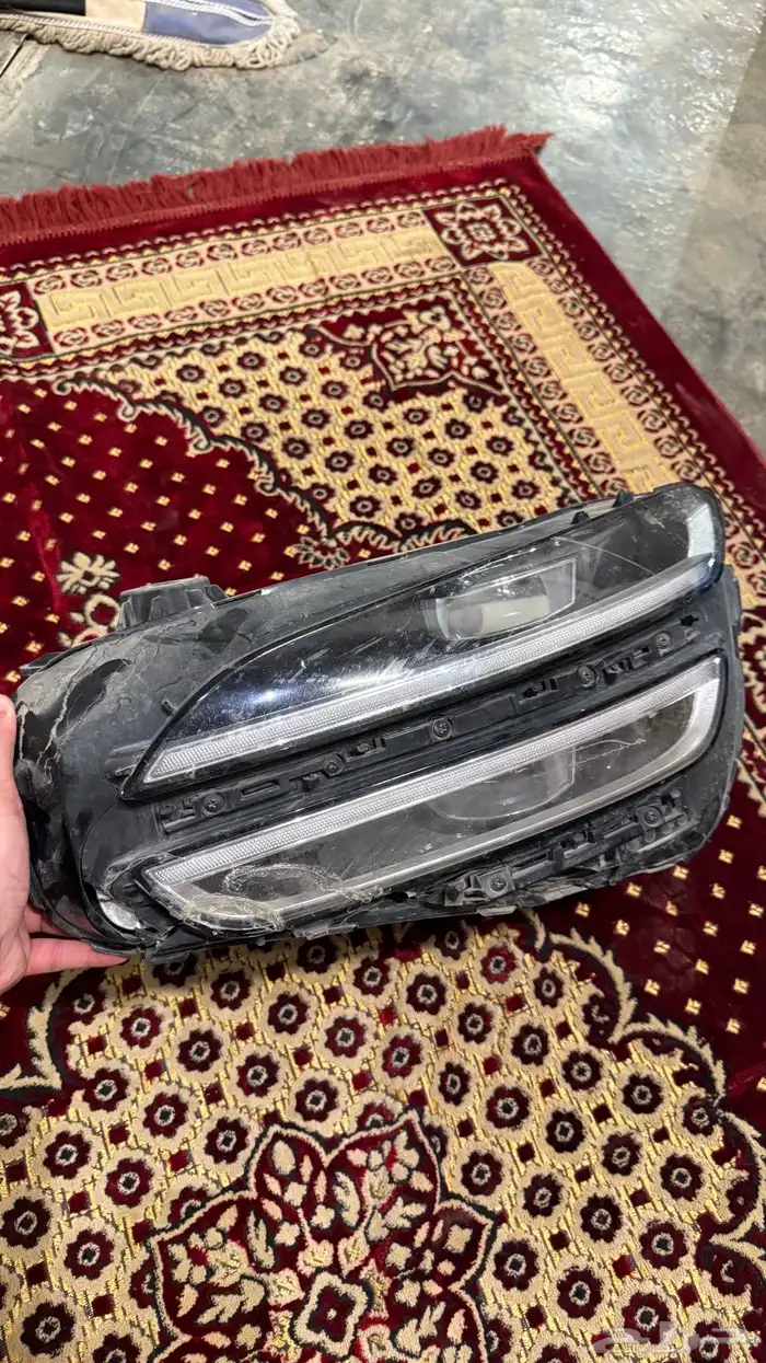 للببيع نور امامي يسار G70 2022 1