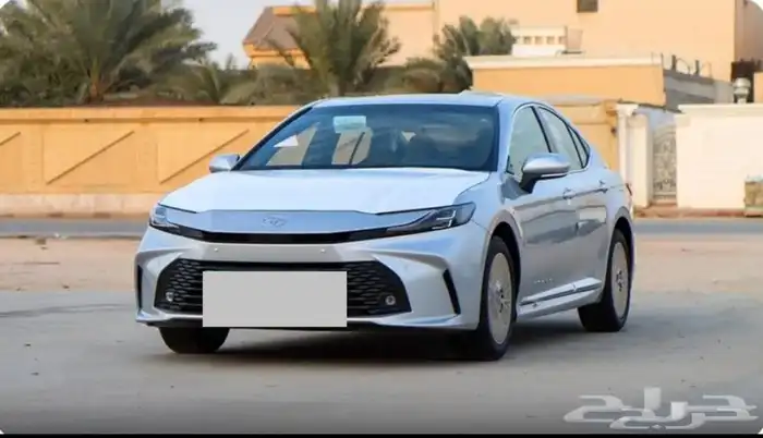 تيوتا كامري LE بنزين2025 2