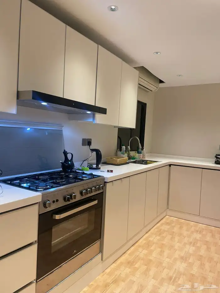 مطابخ المنيوم صاج خشب 80