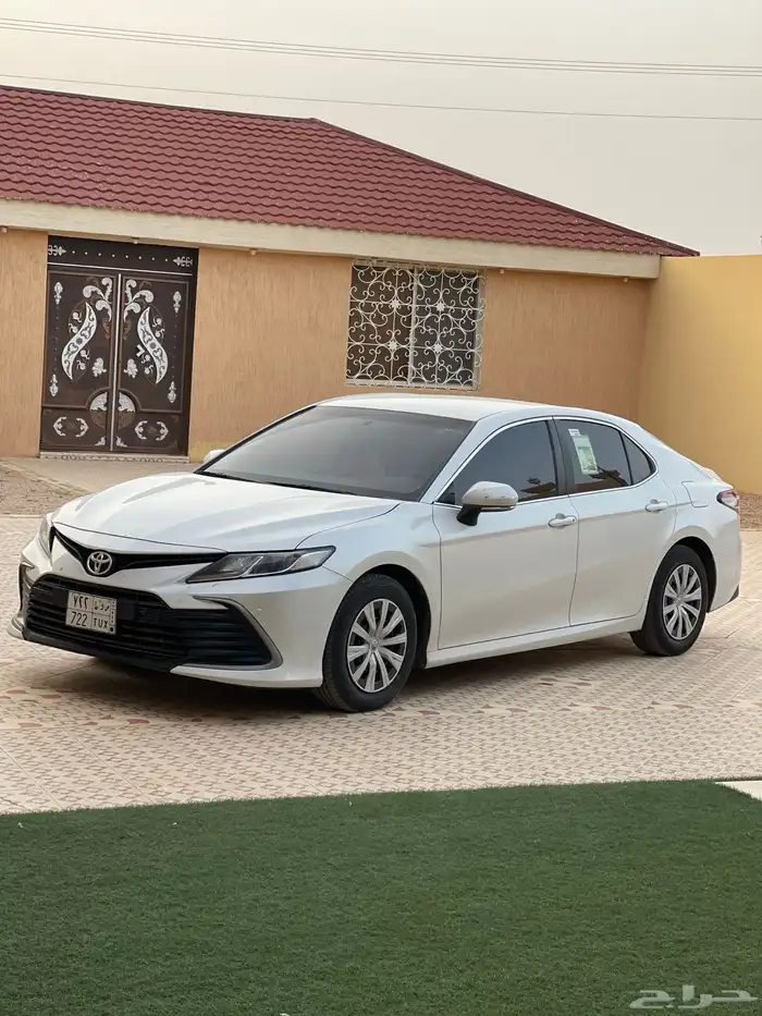 للبيع كامري 2023 6