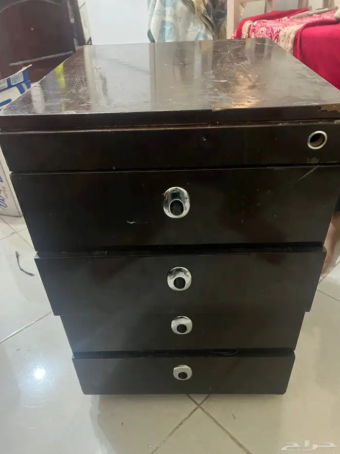 أغراض للبيع دفايه وكومدينوا ودراجه أطفال اي شي منهم سعره 50 1