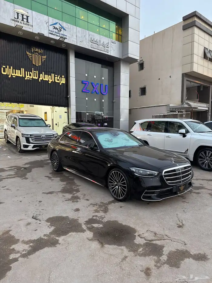 جوهره مرسيدس للإيجار مكتب تأجير سيارات 2