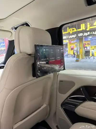 شاشات خلفيه رنج روفر نفس الوكاله بضبط مع القواعد 1