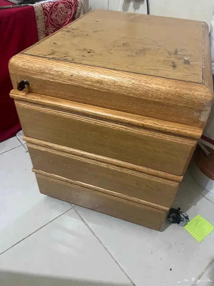 أغراض للبيع دفايه وكومدينوا ودراجه أطفال اي شي منهم سعره 50 5