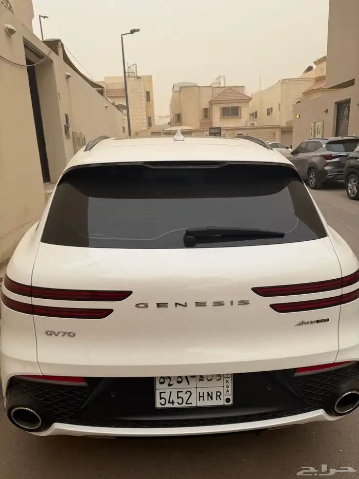 Gv70 جينيسس 4