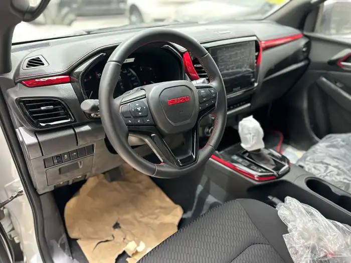 ايسوزو دبل ديزل GT 2025 7