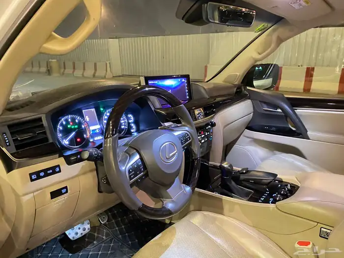 لكزس LX570 نضييف 7