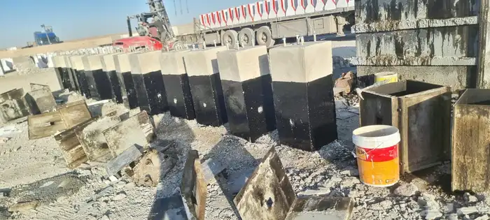 قواعد انارة   حواجز خرسانية 19