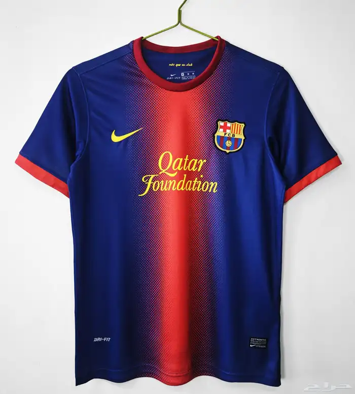 اطقم تيشرتات برشلونة كلاسيك 10
