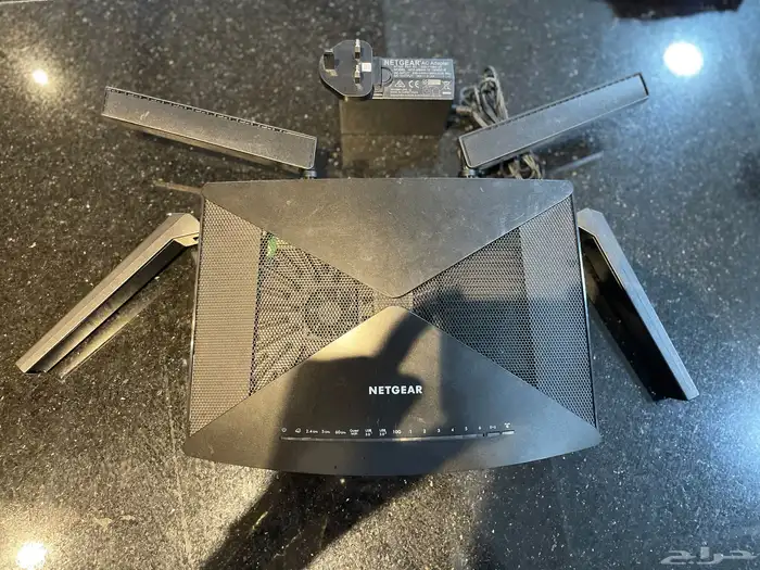 جهاز مقوي انترنت جيمنج Netgear x10 بسعر ممتاز جدا 0