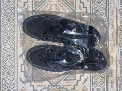 شوز 0