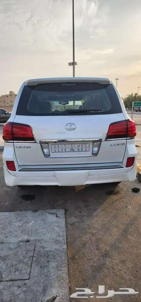 لكزس lx 2011 بدي وكالة 10