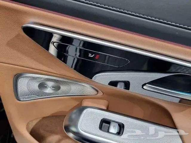 مرسيدس E W214 E300 4MATIC تم البيع خارج الموقع 13