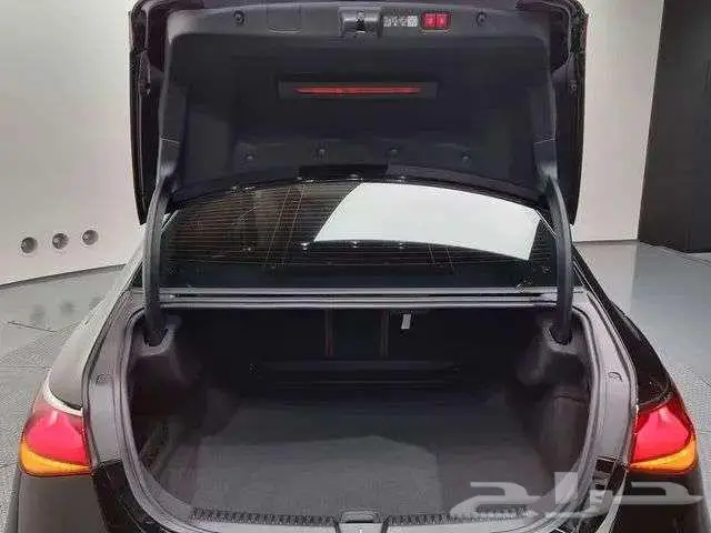 مرسيدس E W214 E300 4MATIC تم البيع خارج الموقع 12