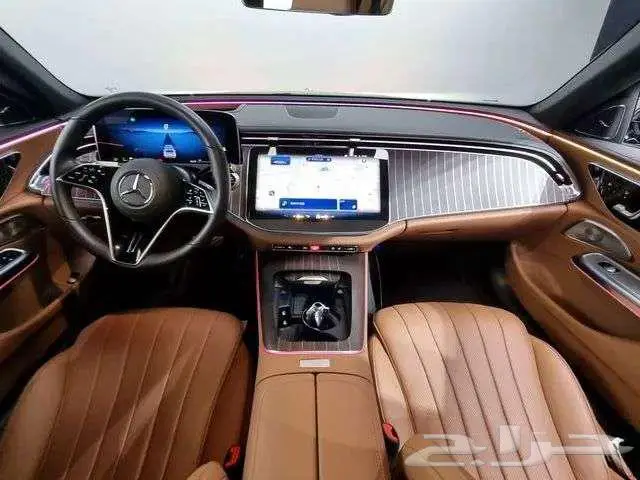 مرسيدس E W214 E300 4MATIC تم البيع خارج الموقع 4