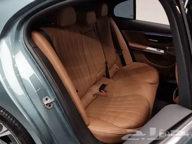 تم البيع مرسيدس E300 AMG 2024 شاشات 3 استيراد من كوريا 12