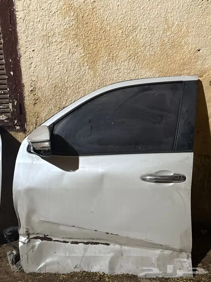 باب سواق و خلفي فورتشنر  2016 1